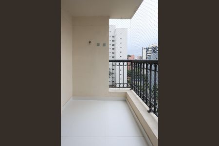 Apartamento à venda com 100m², 3 quartos e 2 vagas Apartamento à venda com 100m², 3 quartos e 2 vagasVaranda