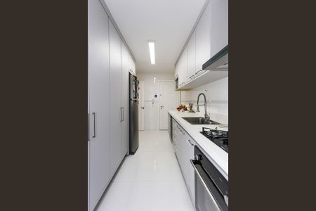 Apartamento à venda com 100m², 3 quartos e 2 vagas Apartamento à venda com 100m², 3 quartos e 2 vagascozinha