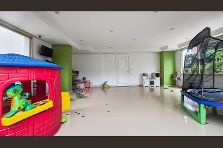 Apartamento à venda com 100m², 3 quartos e 2 vagas Apartamento à venda com 100m², 3 quartos e 2 vagasBrinquedoteca
