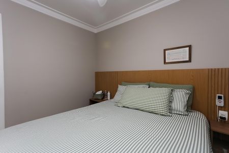 Apartamento à venda com 100m², 3 quartos e 2 vagas Apartamento à venda com 100m², 3 quartos e 2 vagassuíte