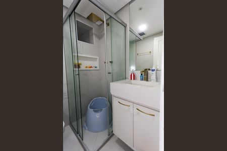 Apartamento à venda com 100m², 3 quartos e 2 vagas Apartamento à venda com 100m², 3 quartos e 2 vagasBanheiro