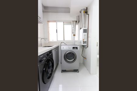 Apartamento à venda com 100m², 3 quartos e 2 vagas Apartamento à venda com 100m², 3 quartos e 2 vagasÁrea de Serviço