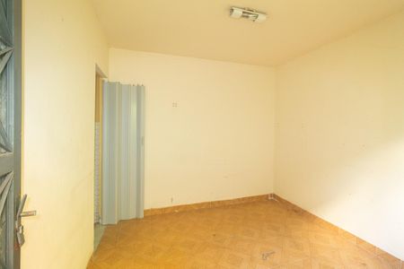 Sala de casa para alugar com 1 quarto, 60m² em Campo Grande, Rio de Janeiro