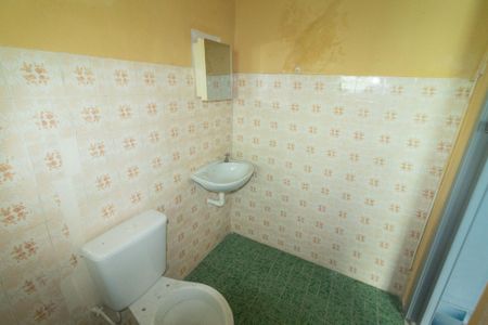 Casa para alugar com 60m², 1 quarto e 1 vaga Casa para alugar com 60m², 1 quarto e 1 vagaBanheiro