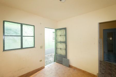 Sala de casa para alugar com 1 quarto, 60m² em Campo Grande, Rio de Janeiro