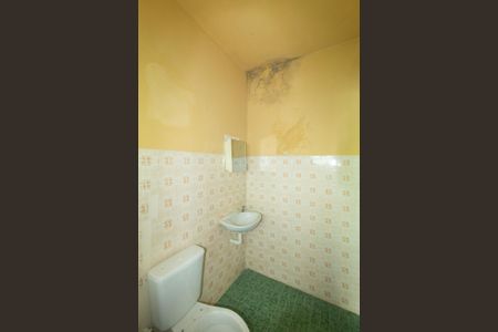 Casa para alugar com 60m², 1 quarto e 1 vaga Casa para alugar com 60m², 1 quarto e 1 vagaBanheiro