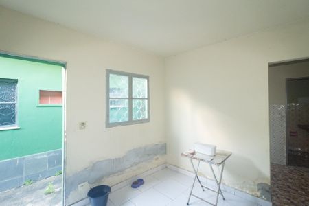 Sala de casa para alugar com 2 quartos, 60m² em Campo Grande, Rio de Janeiro