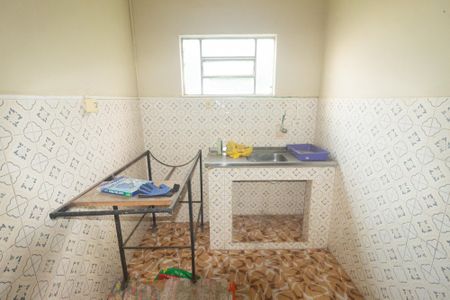 Casa para alugar com 60m², 2 quartos e 1 vaga Casa para alugar com 60m², 2 quartos e 1 vagaCozinha