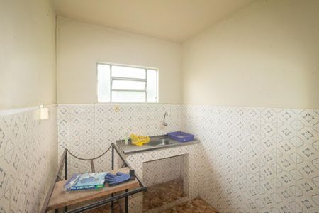 Casa para alugar com 60m², 2 quartos e 1 vaga Casa para alugar com 60m², 2 quartos e 1 vagaCozinha