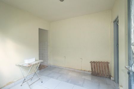 Sala de casa para alugar com 2 quartos, 60m² em Campo Grande, Rio de Janeiro