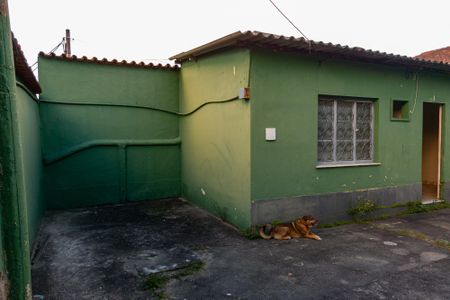 Casa para alugar com 60m², 2 quartos e 1 vaga Casa para alugar com 60m², 2 quartos e 1 vagaGaragem