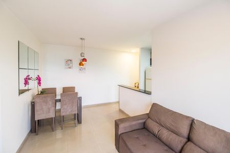 Apartamento para alugar com 60m², 2 quartos e 1 vaga Apartamento para alugar com 60m², 2 quartos e 1 vagaSala