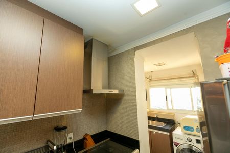 Apartamento à venda com 98m², 3 quartos e 2 vagasCOZINHA