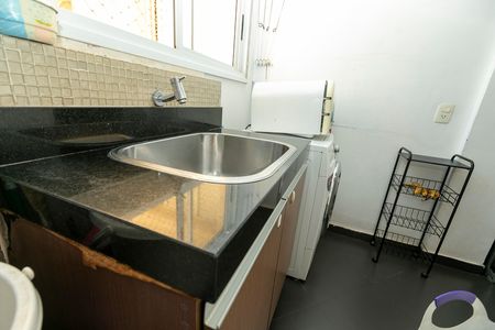Apartamento à venda com 98m², 3 quartos e 2 vagasÁREA DE SERVIÇO