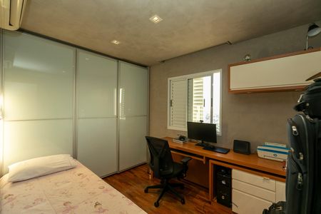 Apartamento à venda com 98m², 3 quartos e 2 vagasQUARTO 2
