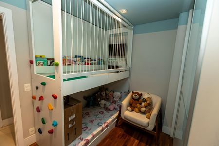 Apartamento à venda com 98m², 3 quartos e 2 vagasQUARTO 3