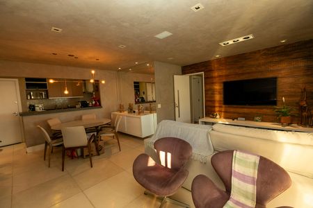 Apartamento à venda com 98m², 3 quartos e 2 vagasSALA PARA TRÊS AMBIENTES