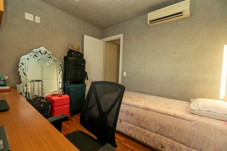 Apartamento à venda com 98m², 3 quartos e 2 vagasQUARTO 2