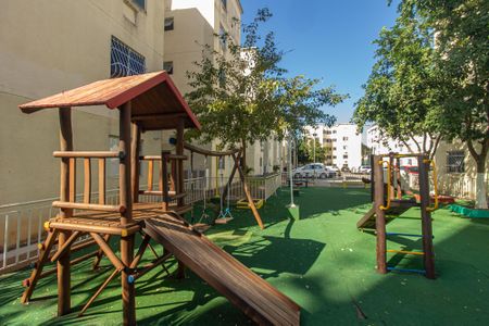 Apartamento para alugar com 50m², 2 quartos e 1 vaga Apartamento para alugar com 50m², 2 quartos e 1 vagaÁrea comum - Playground