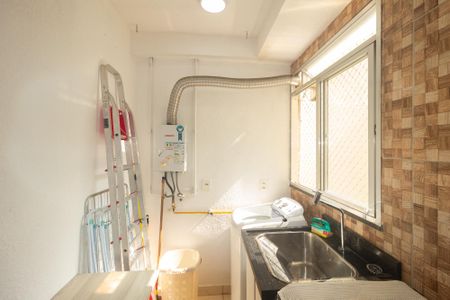 Apartamento para alugar com 50m², 2 quartos e 1 vaga Apartamento para alugar com 50m², 2 quartos e 1 vagaCozinha e Área de Serviço