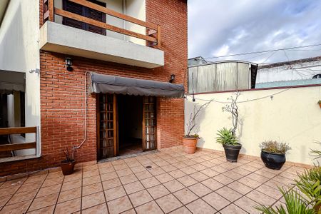 Casa para alugar com 380m², 3 quartos e 2 vagas Casa para alugar com 380m², 3 quartos e 2 vagasVaranda da Sala