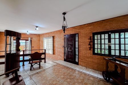 Casa para alugar com 380m², 3 quartos e 2 vagas Casa para alugar com 380m², 3 quartos e 2 vagasSala