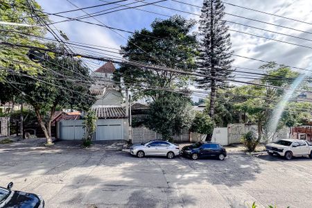 Casa para alugar com 380m², 3 quartos e 2 vagas Casa para alugar com 380m², 3 quartos e 2 vagasVista da Varanda