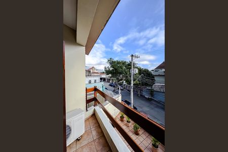 Casa para alugar com 380m², 3 quartos e 2 vagas Casa para alugar com 380m², 3 quartos e 2 vagasVaranda da Suíte