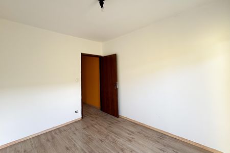 Casa para alugar com 100m², 2 quartos e 2 vagasQuarto 1