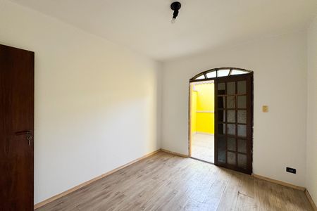 Casa para alugar com 100m², 2 quartos e 2 vagasQuarto 1