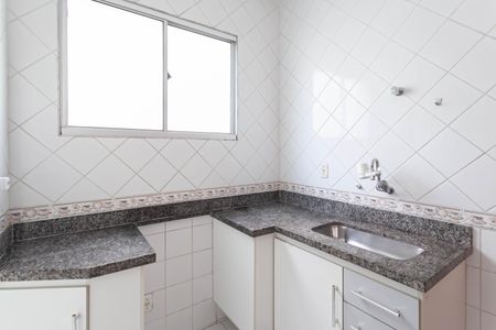 Apartamento à venda com 77m², 2 quartos e 1 vaga Apartamento à venda com 77m², 2 quartos e 1 vagaCozinha