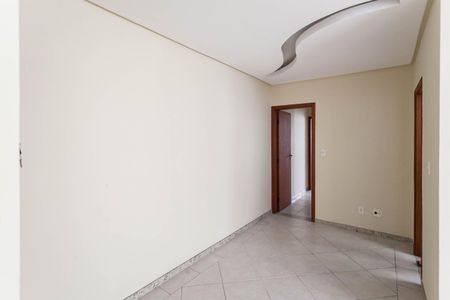 Apartamento à venda com 77m², 2 quartos e 1 vaga Apartamento à venda com 77m², 2 quartos e 1 vagaSala