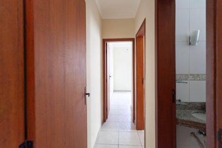 Apartamento à venda com 77m², 2 quartos e 1 vaga Apartamento à venda com 77m², 2 quartos e 1 vagaCorredor