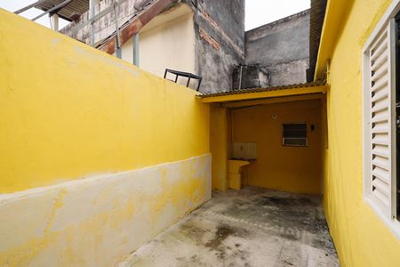 Casa para alugar com 40m², 1 quarto e sem vaga Casa para alugar com 40m², 1 quarto e sem vagaQuintal / Área de Serviço