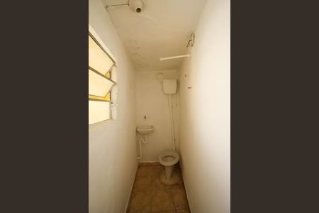 Casa para alugar com 40m², 1 quarto e sem vaga Casa para alugar com 40m², 1 quarto e sem vagaBanheiro