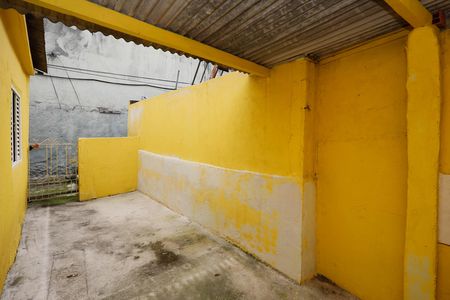 Casa para alugar com 40m², 1 quarto e sem vaga Casa para alugar com 40m², 1 quarto e sem vagaQuintal / Área de Serviço