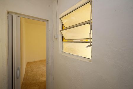 Casa para alugar com 40m², 1 quarto e sem vaga Casa para alugar com 40m², 1 quarto e sem vagaBanheiro