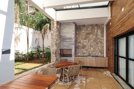 Apartamento à venda com 69m², 2 quartos e 1 vagaChurrasqueira
