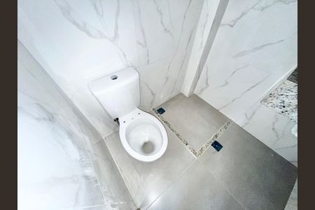 Apartamento à venda com 40m², 2 quartos e sem vagaBanheiro