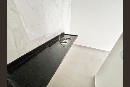 Apartamento à venda com 40m², 2 quartos e sem vagaCozinha e Área de Serviço