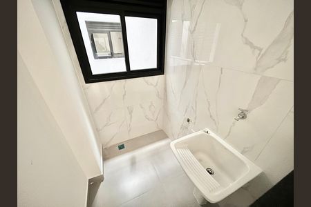 Apartamento à venda com 40m², 2 quartos e sem vagaCozinha e Área de Serviço