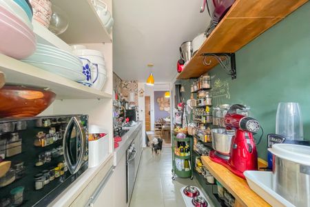 Apartamento à venda com 79m², 3 quartos e 1 vaga Apartamento à venda com 79m², 3 quartos e 1 vagaCozinha e Área de Serviço