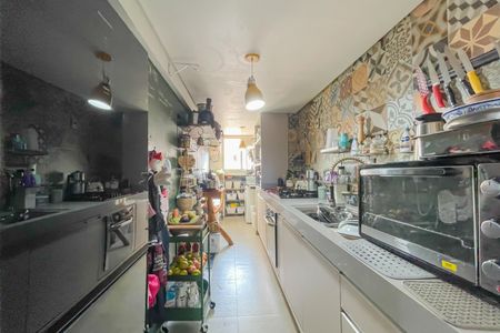 Apartamento à venda com 79m², 3 quartos e 1 vaga Apartamento à venda com 79m², 3 quartos e 1 vagaCozinha e Área de Serviço