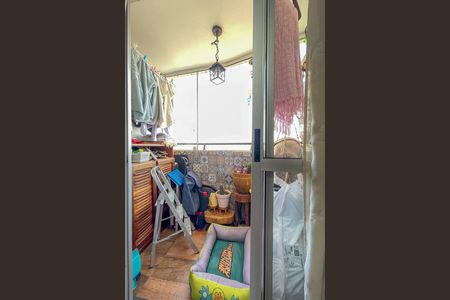 Sacada de apartamento à venda com 3 quartos, 79m² em Jaguaribe, Osasco