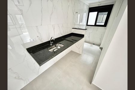 Apartamento à venda com 38m², 2 quartos e sem vaga Apartamento à venda com 38m², 2 quartos e sem vagaCozinha e Área de Serviço