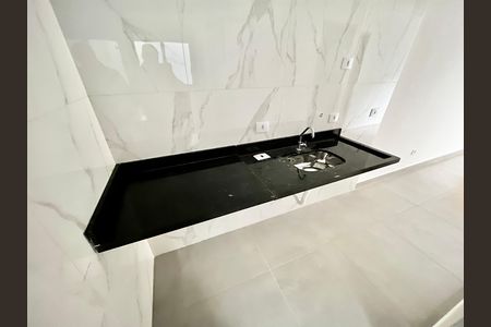 Apartamento à venda com 45m², 2 quartos e 1 vaga Apartamento à venda com 45m², 2 quartos e 1 vagaCozinha e Área de Serviço
