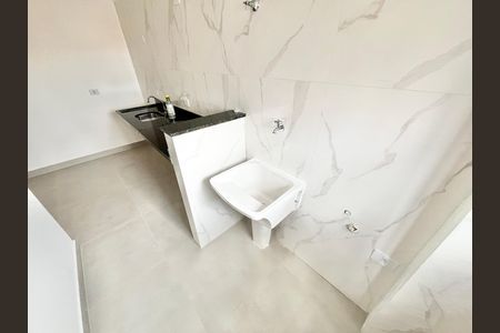 Apartamento à venda com 45m², 2 quartos e 1 vagaCozinha e Área de Serviço