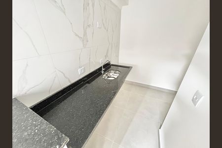 Cozinha e Área de Serviço de apartamento à venda com 2 quartos, 40m² em Vila Paiva, São Paulo
