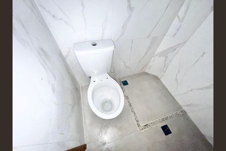 Apartamento à venda com 40m², 2 quartos e sem vagaBanheiro