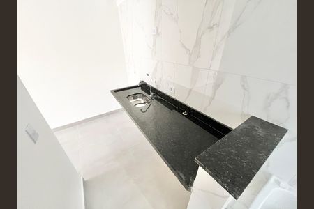 Apartamento à venda com 40m², 2 quartos e 1 vagaCozinha e Área de Serviço